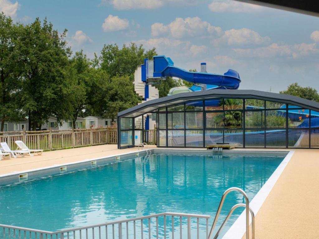 Mobil Home Sgb La Boissiere-de-Montaigu エクステリア 写真